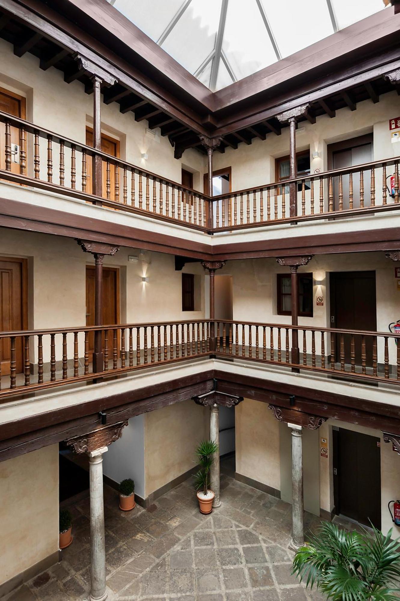 Hotel Mercader De Sedas Granada Esterno foto