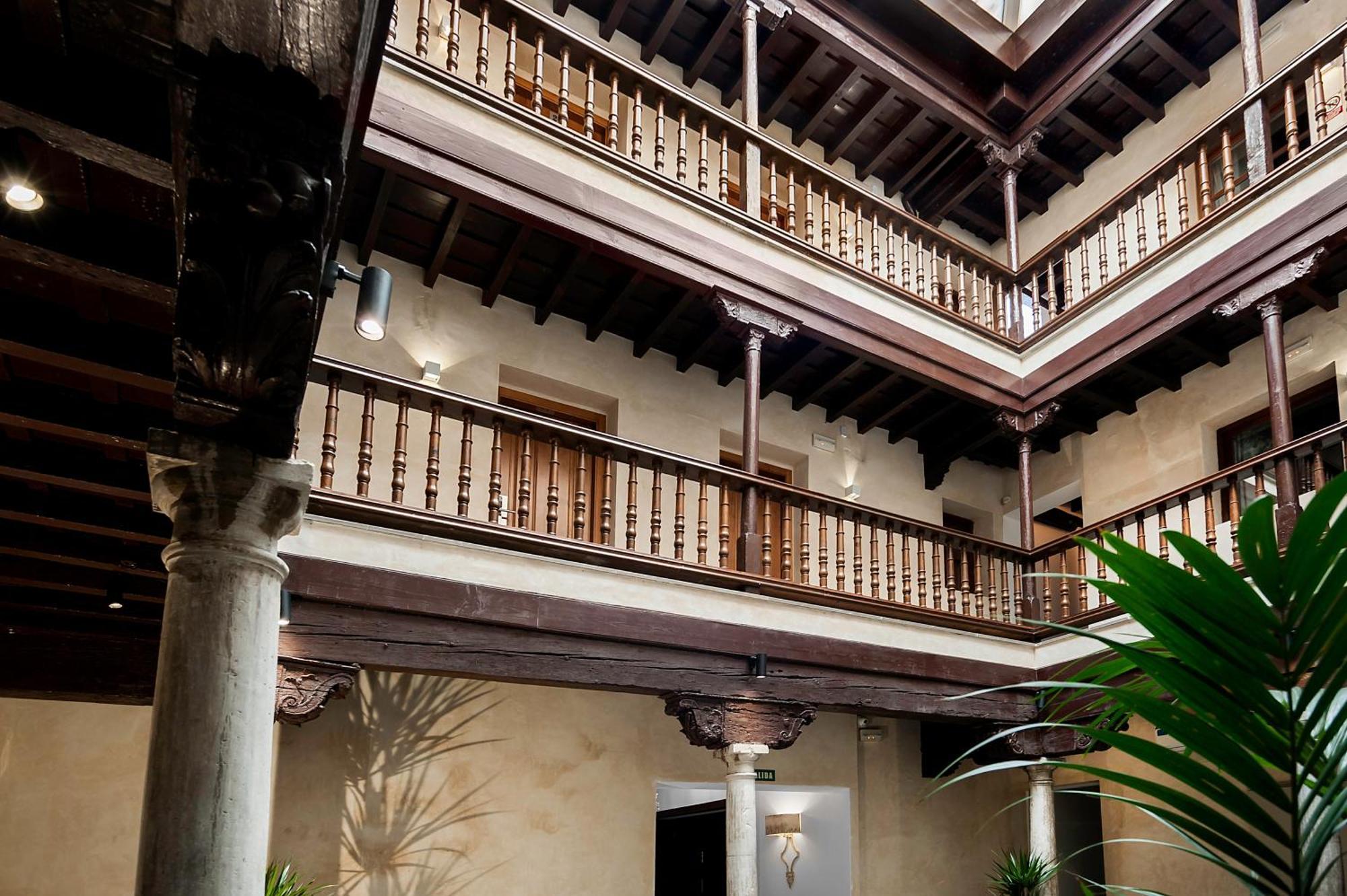 Hotel Mercader De Sedas Granada Esterno foto