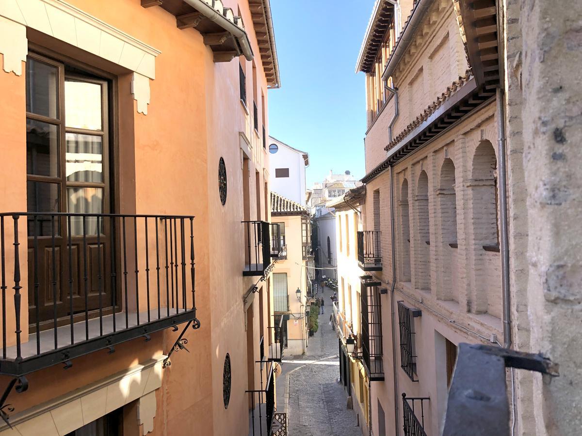 Hotel Mercader De Sedas Granada Esterno foto